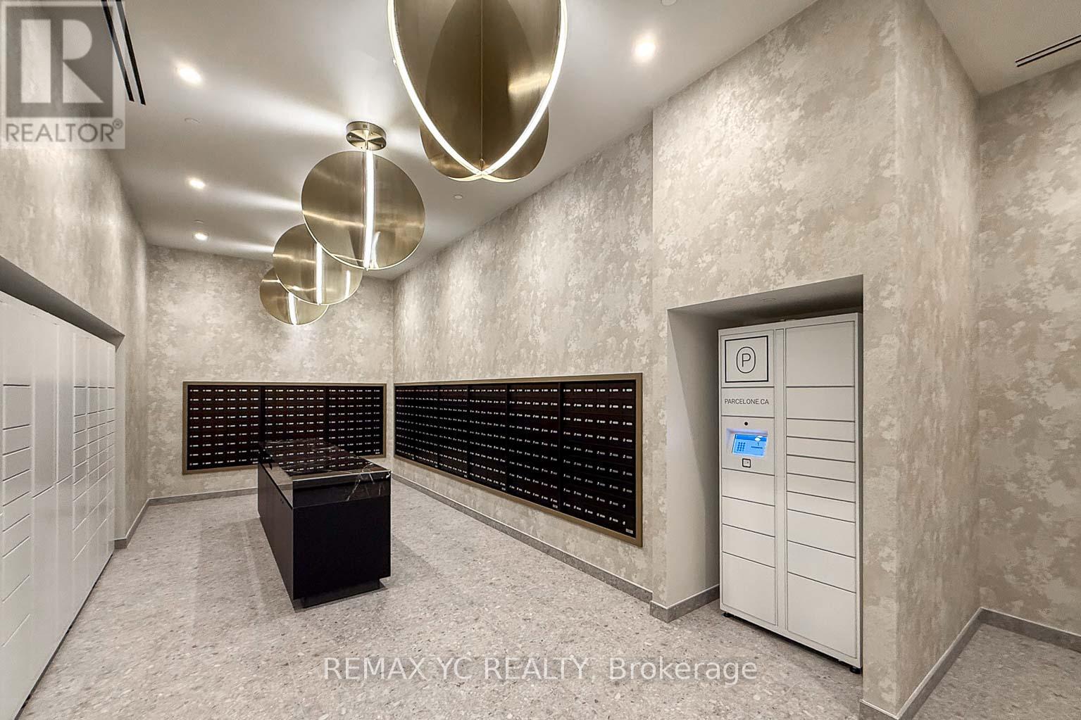 2212 - 180 Front Street E, Toronto, Ontario  M5A 0A9 - Photo 33 - C13556274