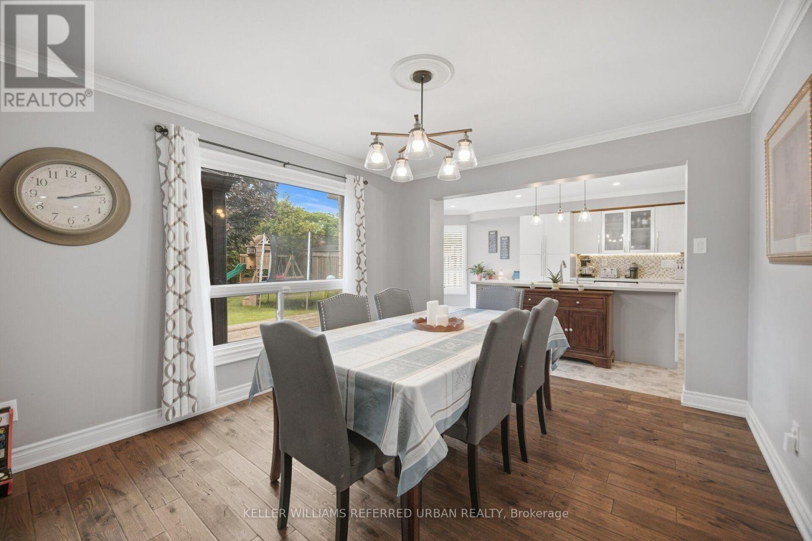 46 Lipton Crescent, Whitby, Ontario L1R 1W7 - Photo 11 - E13556050