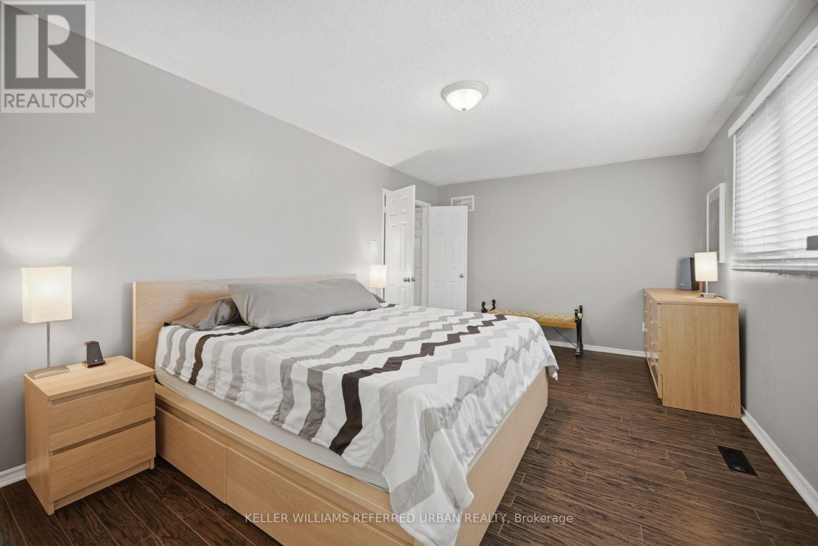 46 Lipton Crescent, Whitby, Ontario L1R 1W7 - Photo 24 - E13556050