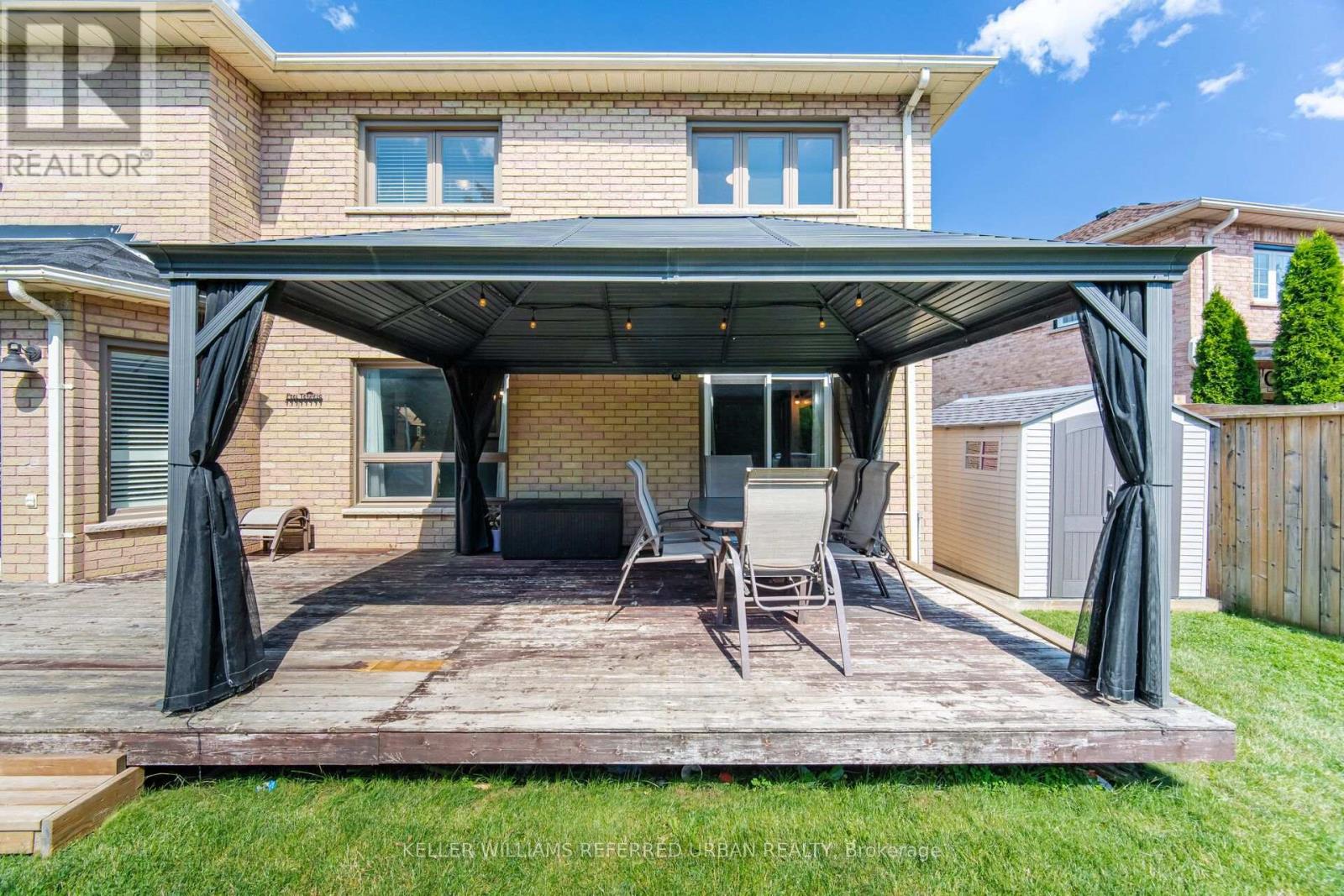 46 Lipton Crescent, Whitby, Ontario L1R 1W7 - Photo 40 - E13556050