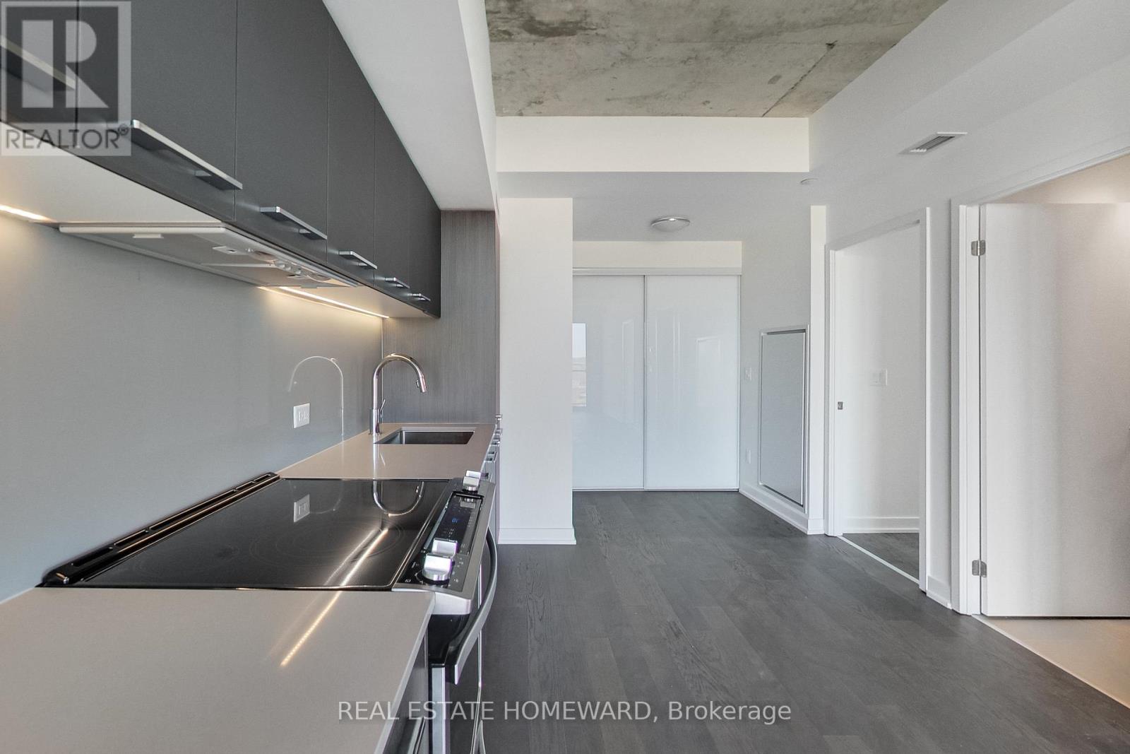 1001 - 30 Baseball Place, Toronto, Ontario  M4M 0E8 - Photo 10 - E13556124