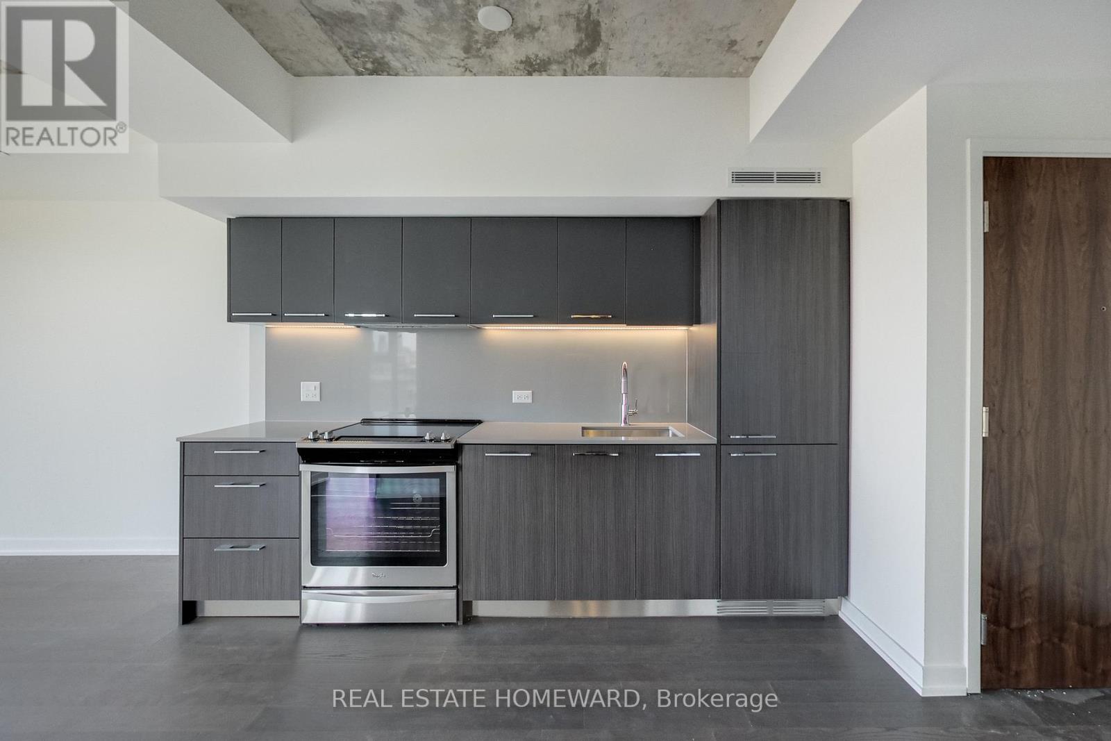 1001 - 30 Baseball Place, Toronto, Ontario  M4M 0E8 - Photo 7 - E13556124