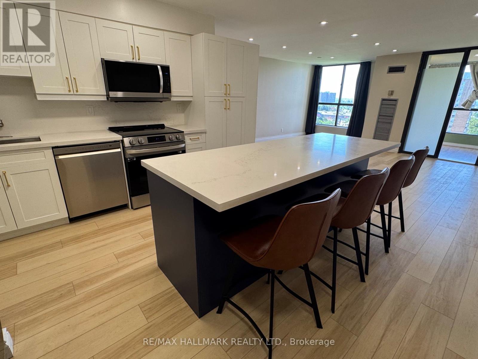 1007 - 8 Silver Bell Grove, Toronto, Ontario  M1B 4Z3 - Photo 4 - E13556232