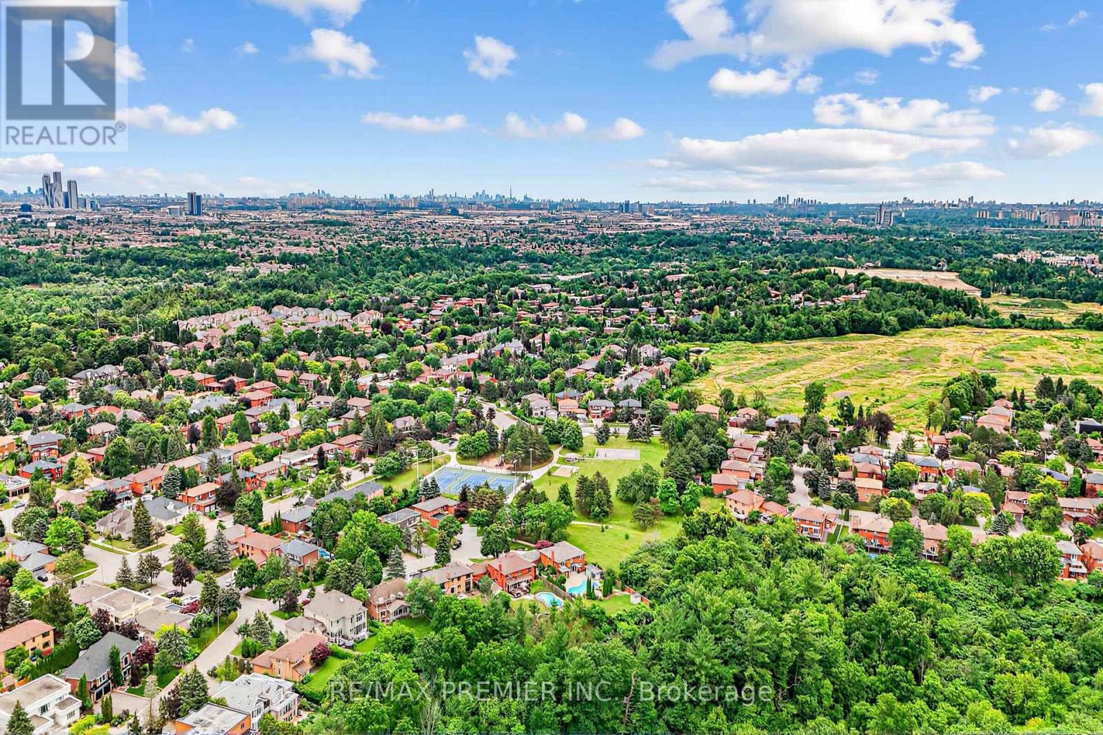28 Bridgend Court S, Vaughan, Ontario  L4L 3L3 - Photo 46 - N13556336