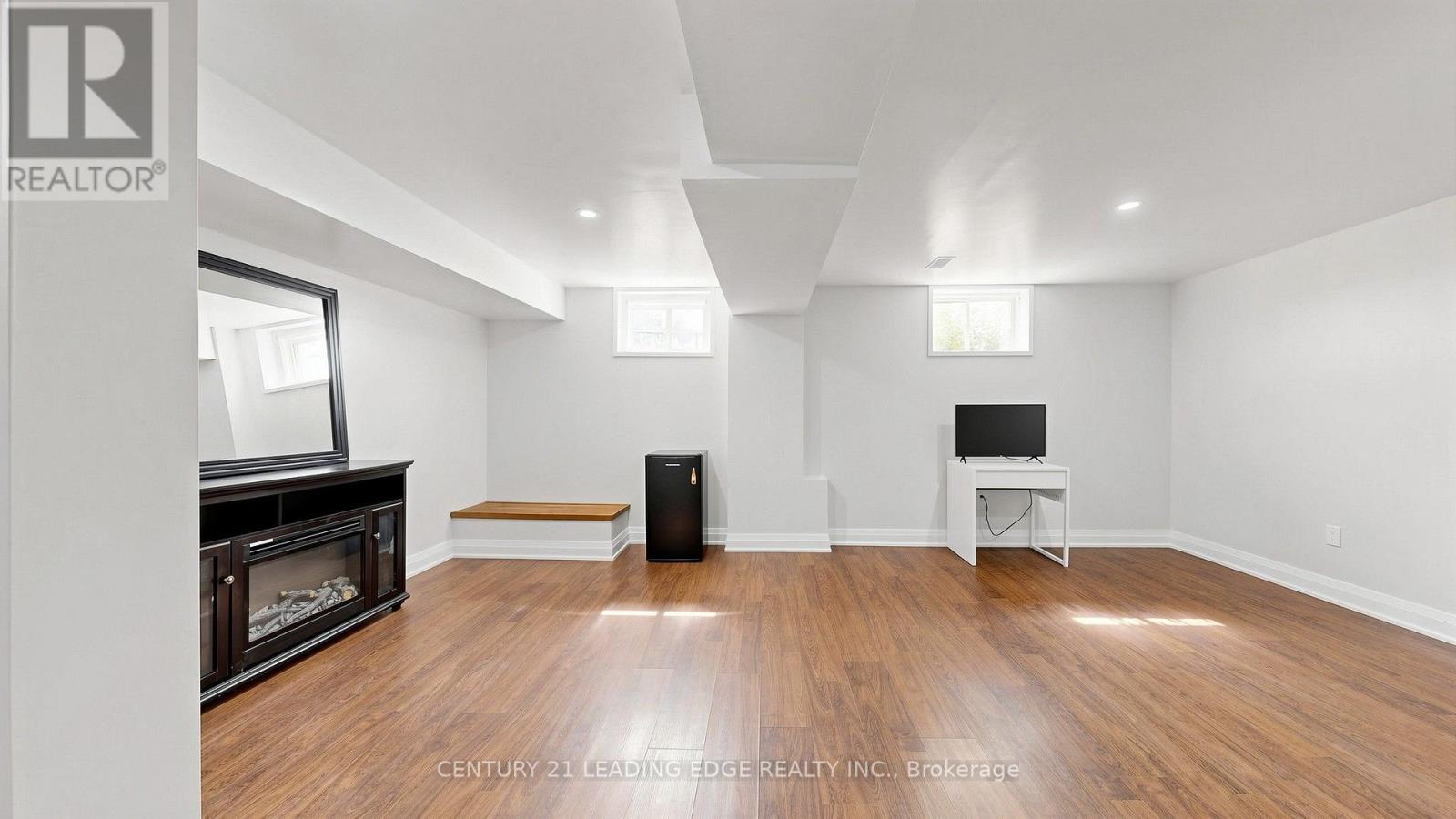 11 Lougheed Road, Barrie (Holly), Ontario  L4N 8G3 - Photo 41 - S13556126