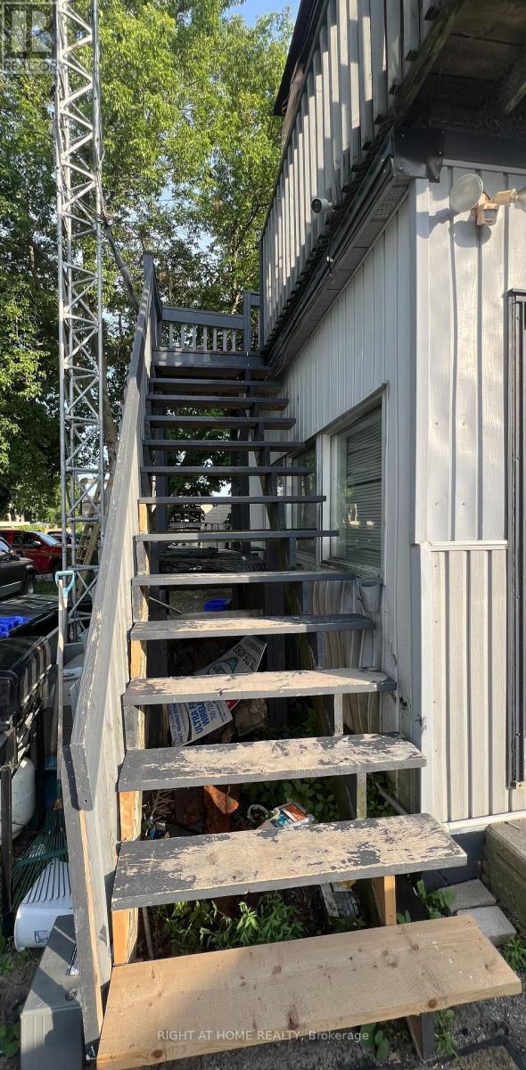 Unit 3 - 169 Bayfield Street, Barrie, Ontario L4M 3B4 - Photo 2 - S13556206