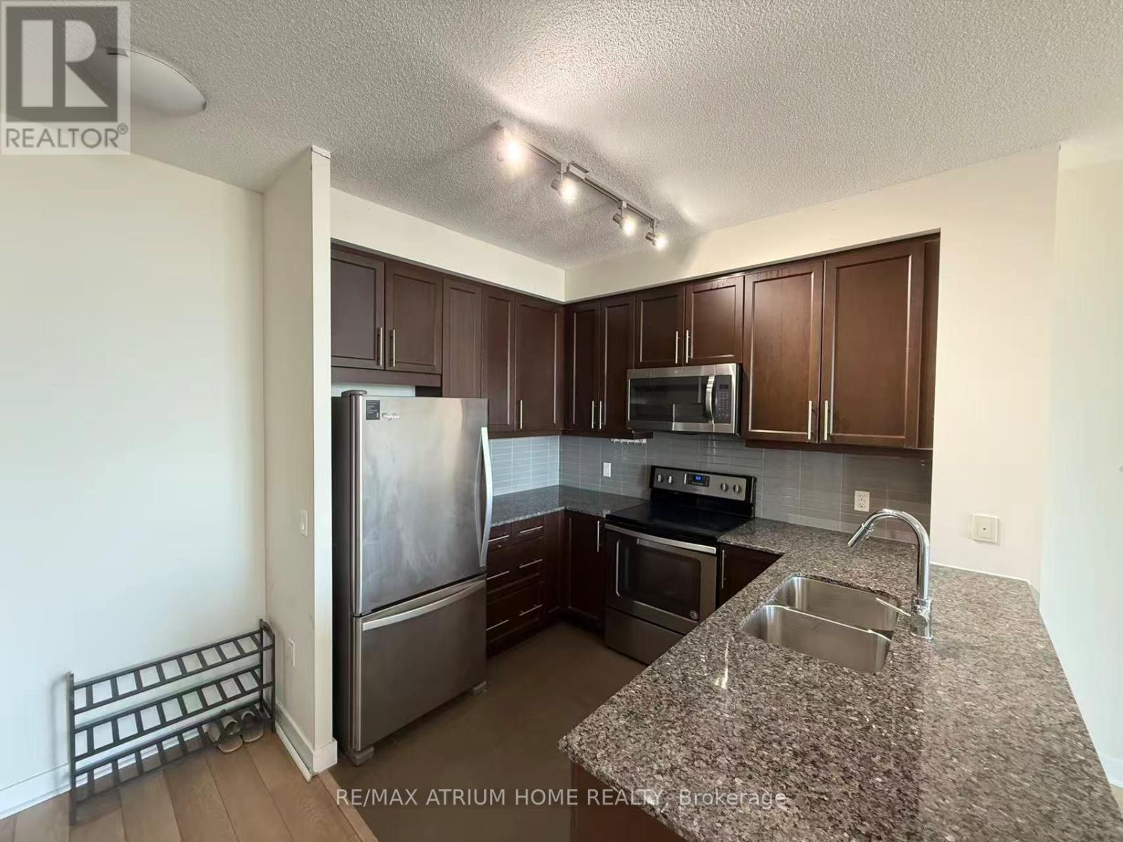 2506 - 3975 Grand Park Drive, Mississauga, Ontario L5B 0K4 - Photo 2 - W13556132