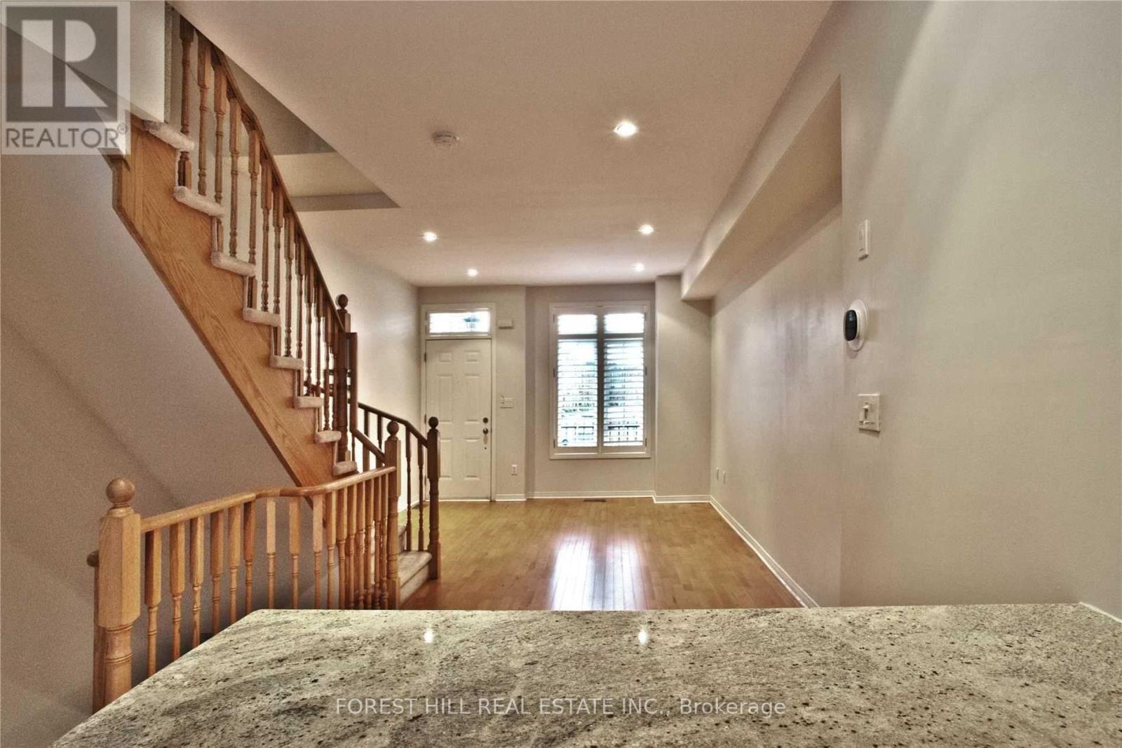 99 - 117a The Queensway, Toronto, Ontario M6S 5B7 - Photo 3 - W13556192