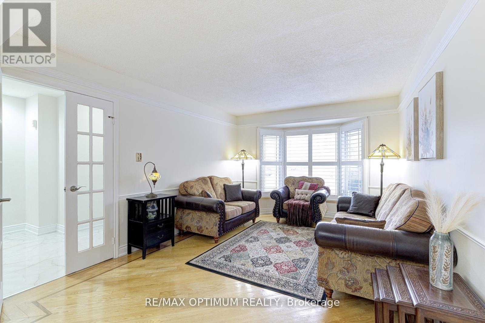 124 Philosopher's Trail, Brampton, Ontario L6S 5C8 - Photo 6 - W13556286