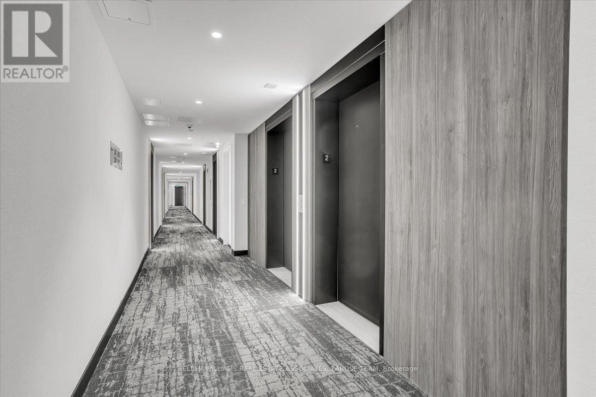 205 - 215 Lakeshore Road W, Mississauga, Ontario L5H 1G5 - Photo 26 - W13556316