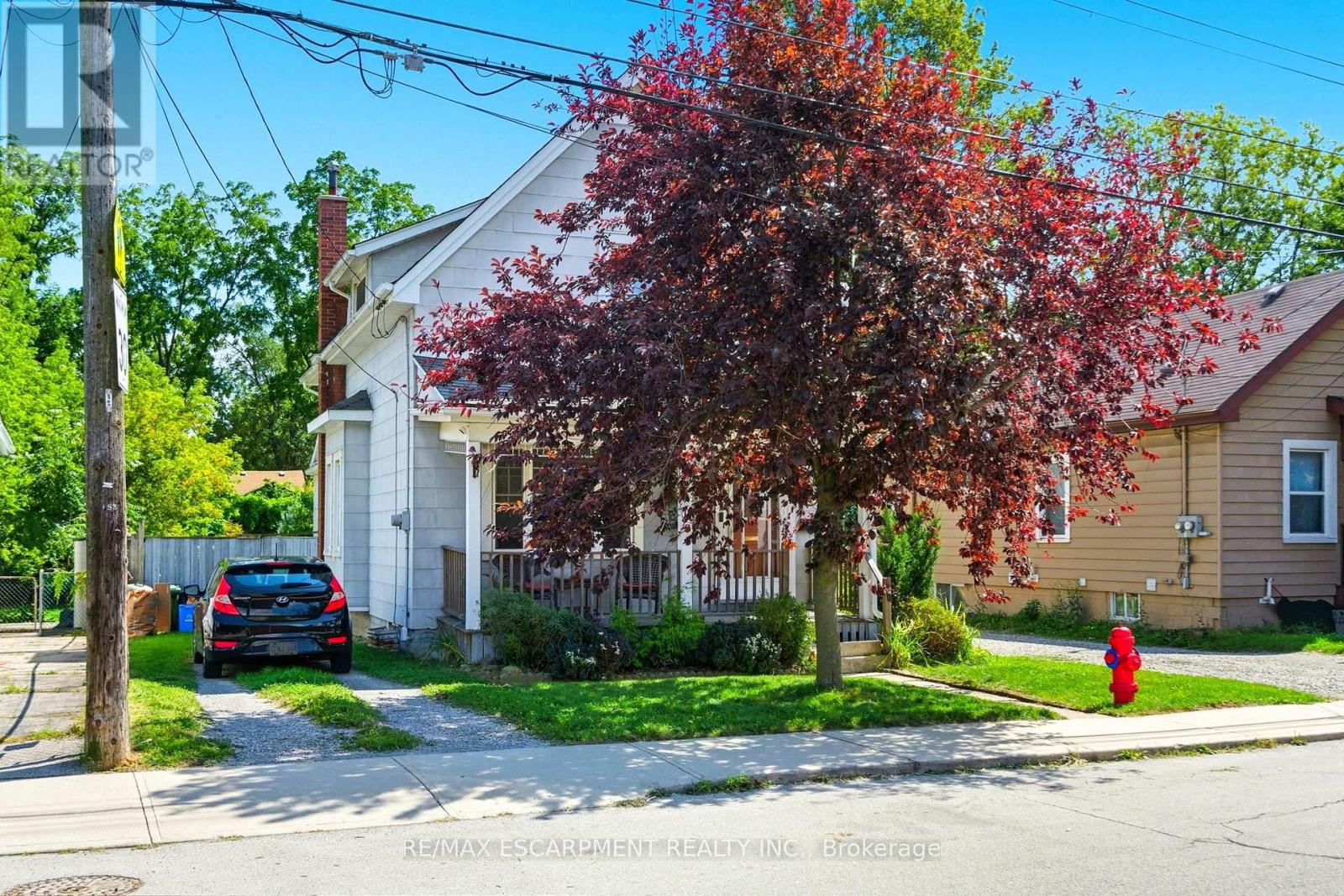 157 East 5th Street, Hamilton, Ontario  L9A 2Z7 - Photo 3 - X13556246