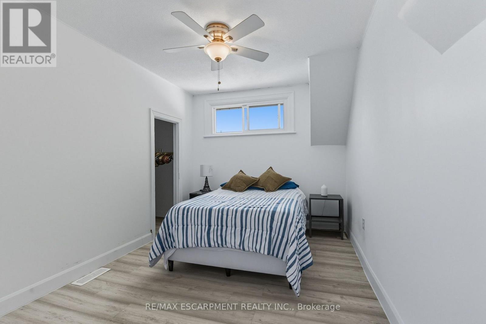 157 East 5th Street, Hamilton, Ontario  L9A 2Z7 - Photo 37 - X13556246