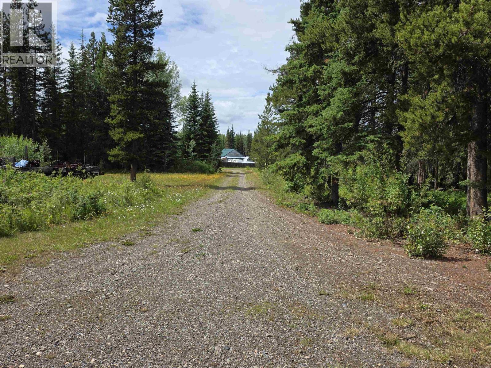 30146 Meanwhile Road, Topley, British Columbia  V0J 2Y0 - Photo 25 - R3145422