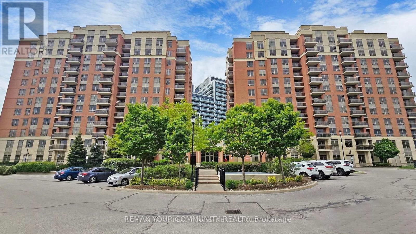 1008 - 73 KING WILLIAM CRESCENT, Richmond Hill, Ontario