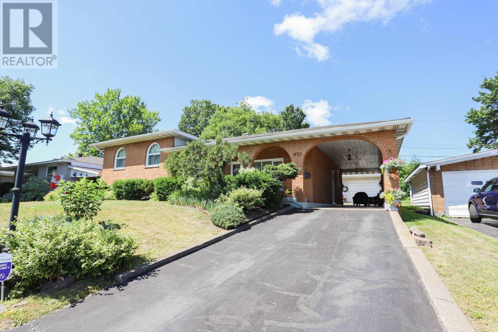 451 Shannon RD, Sault Ste. Marie
