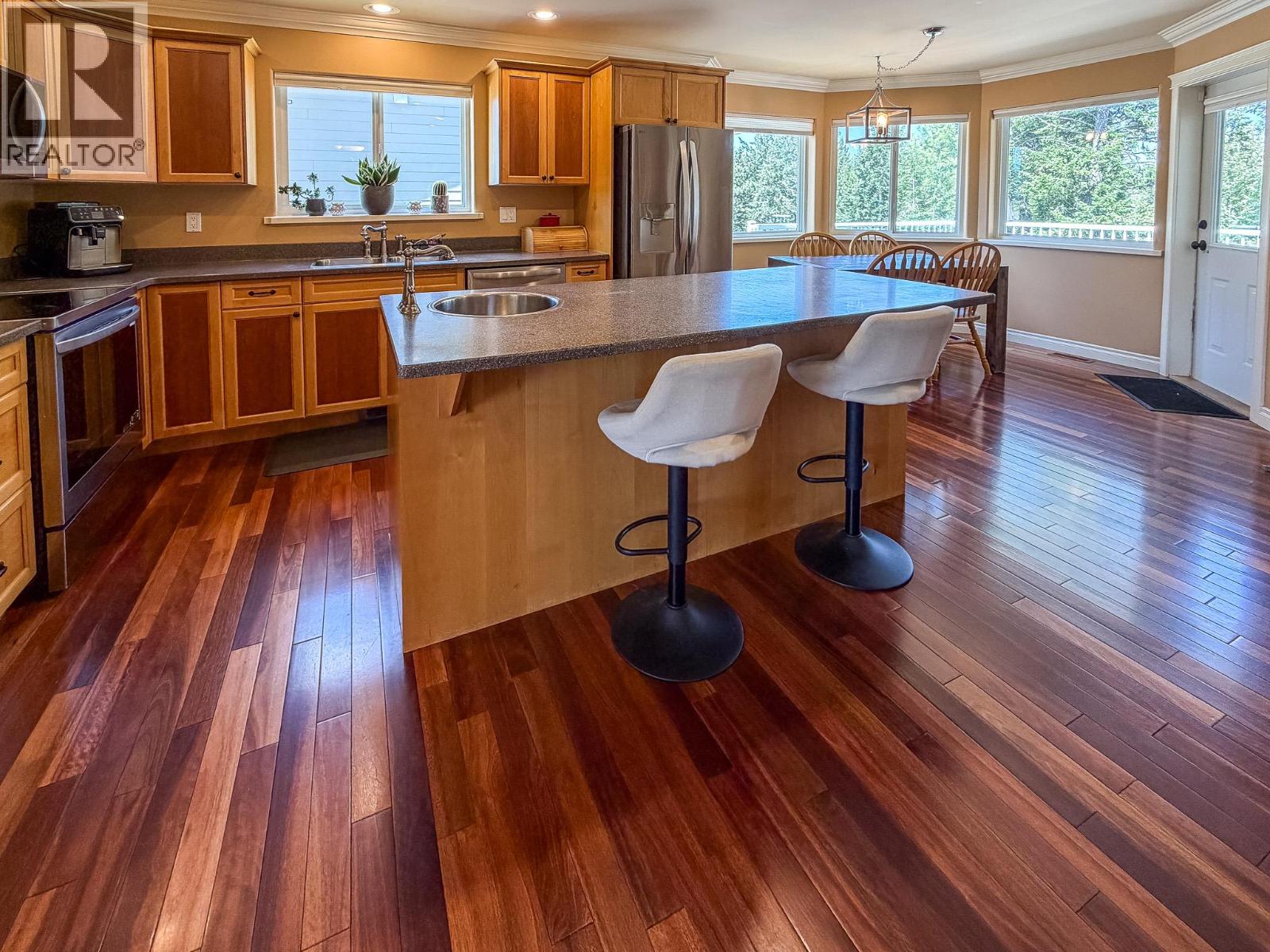 112 11th Street S, Cranbrook, British Columbia  V1C 6E7 - Photo 10 - 10394506