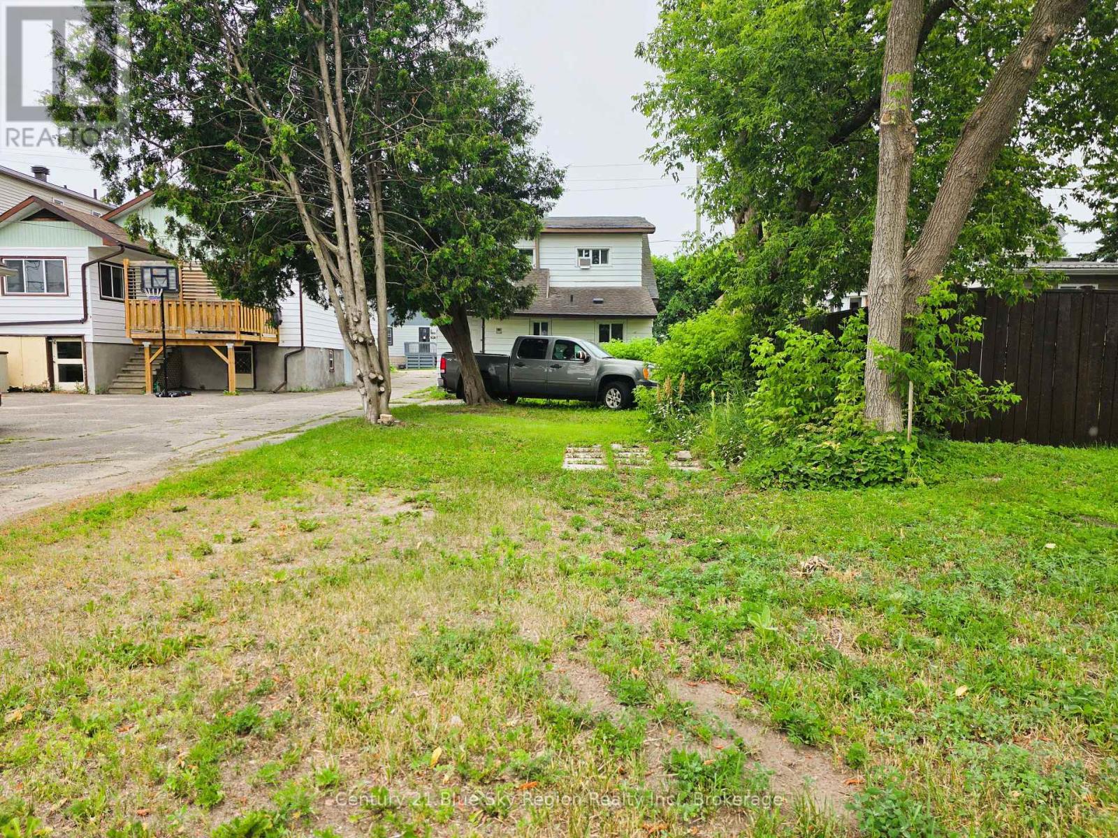 220 Chippewa Street W, North Bay, Ontario  P1B 6G2 - Photo 6 - X13556368