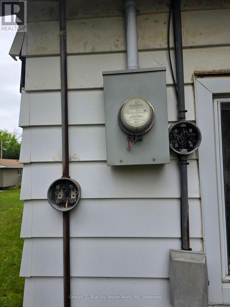 220 Chippewa Street W, North Bay, Ontario  P1B 6G2 - Photo 9 - X13556368