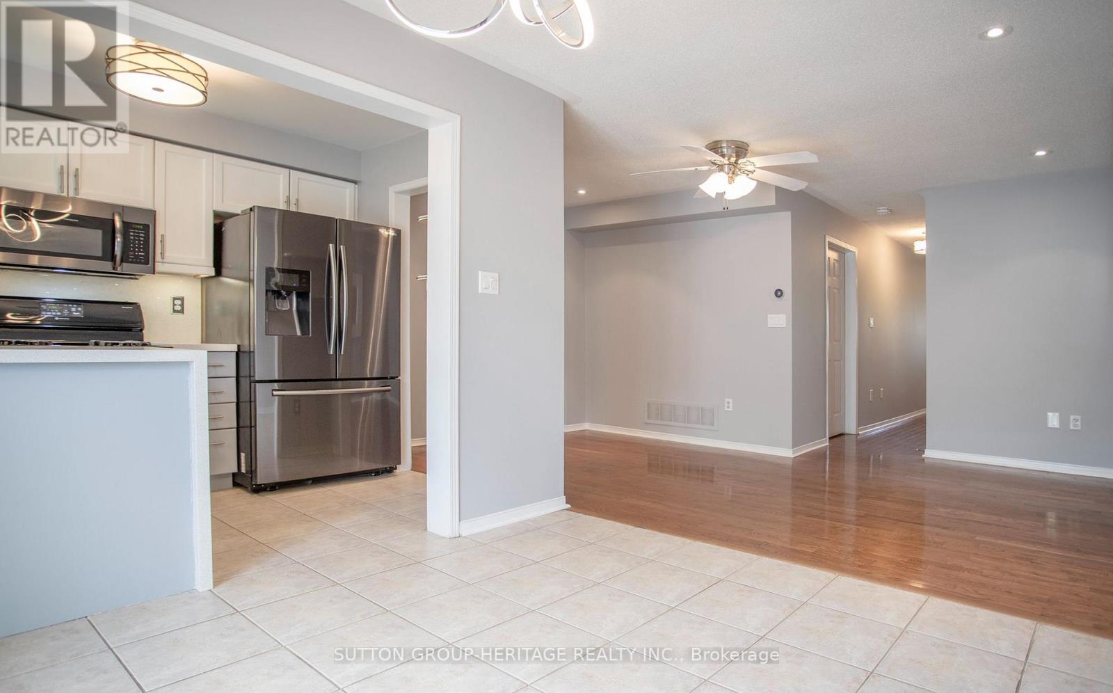 5 Davidson Street, Whitby, Ontario  L1P 1V9 - Photo 11 - E13555960