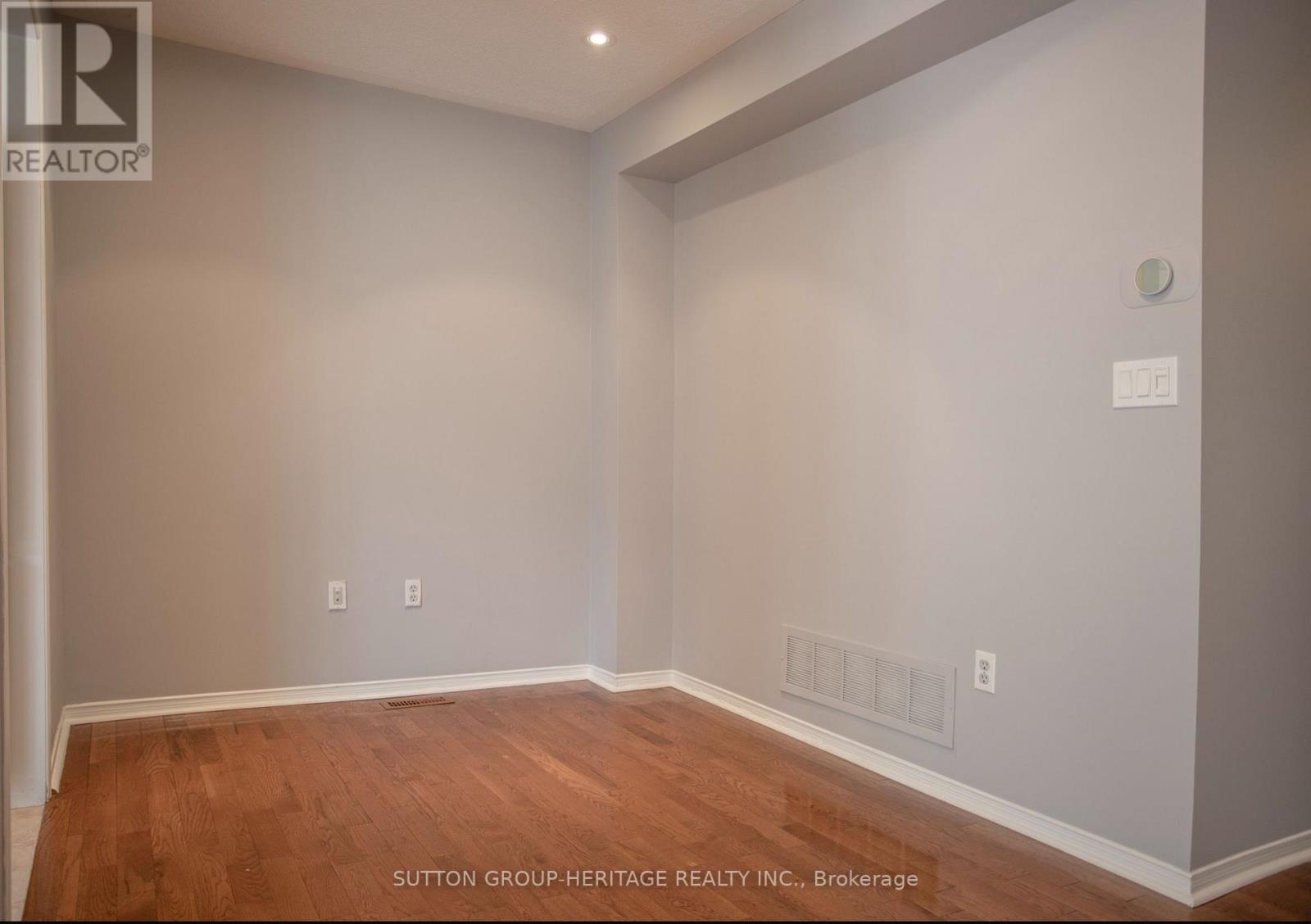 5 Davidson Street, Whitby, Ontario  L1P 1V9 - Photo 20 - E13555960