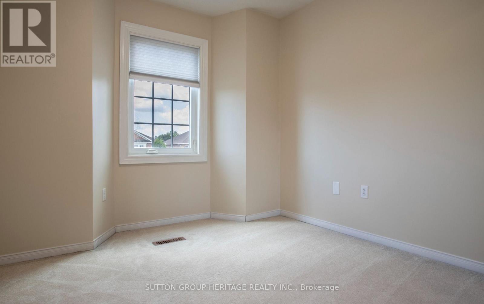 5 Davidson Street, Whitby, Ontario  L1P 1V9 - Photo 30 - E13555960