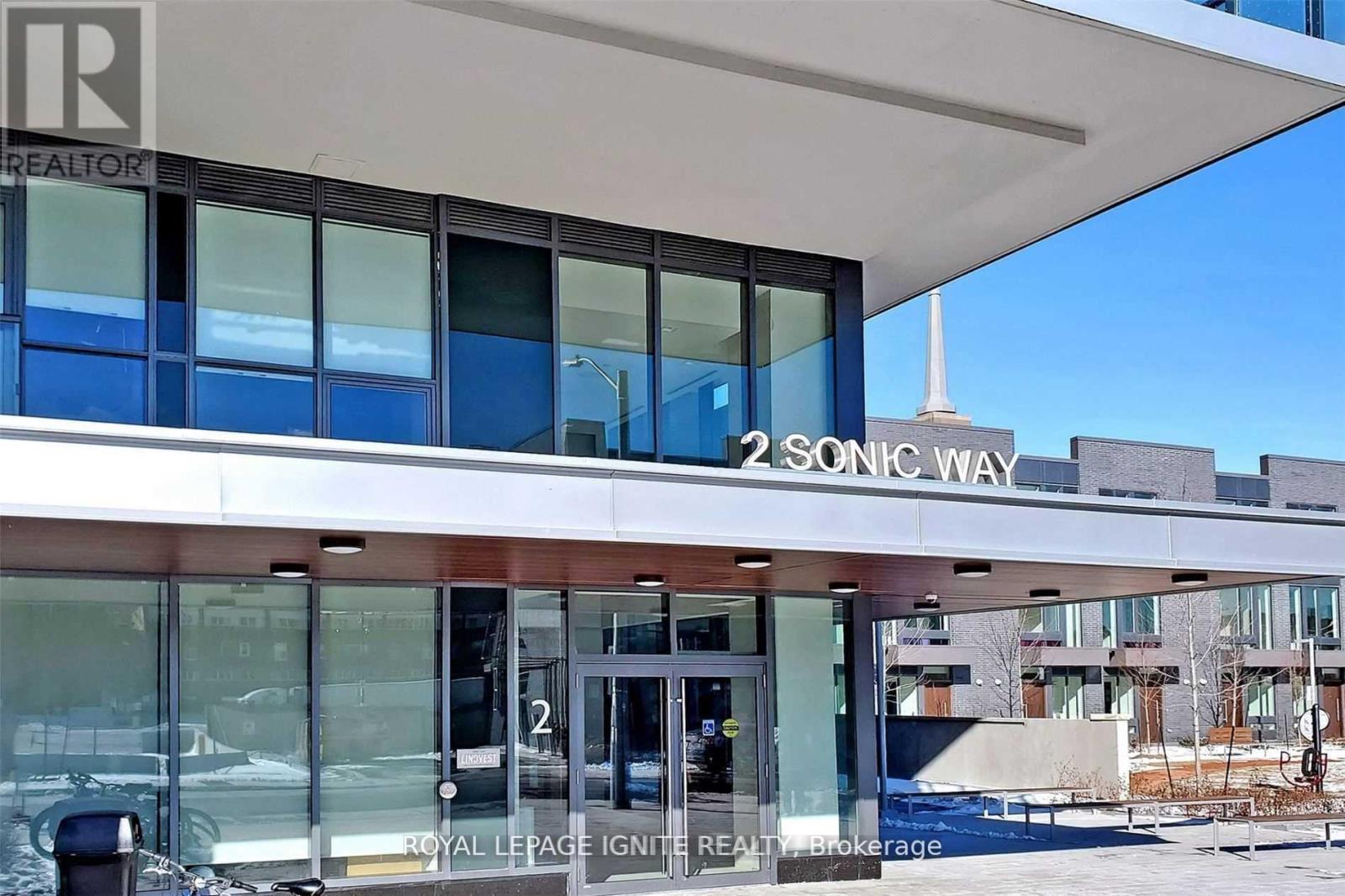 2612 - 2 Sonic Way, Toronto, Ontario  M3C 0P2 - Photo 2 - C13556472