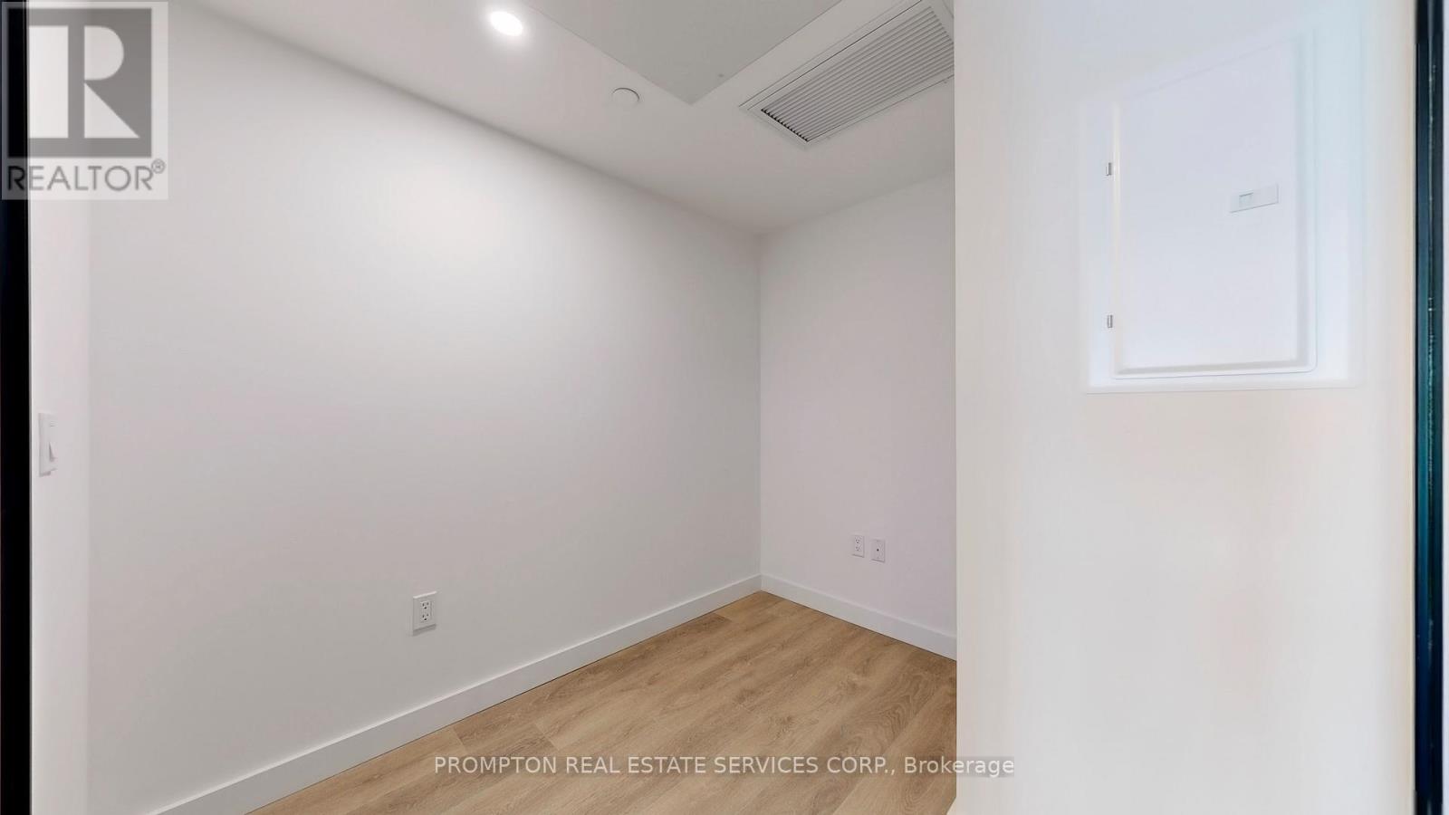 2606 - 3 Concord Cityplace Way, Toronto, Ontario  M5V 0X4 - Photo 10 - C13556530