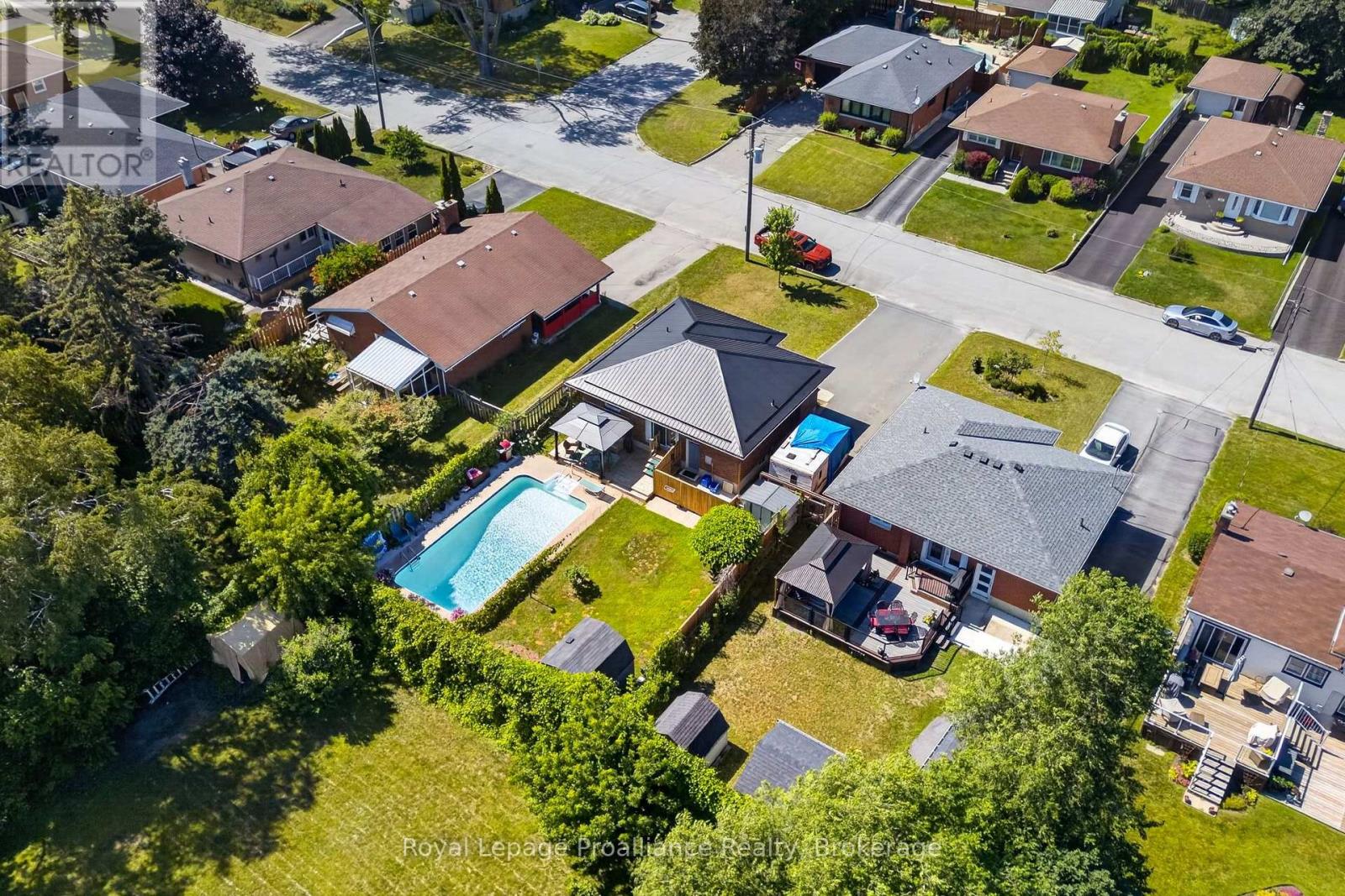 81 Crestview Avenue, Belleville, Ontario  K8N 1W6 - Photo 40 - X13556394