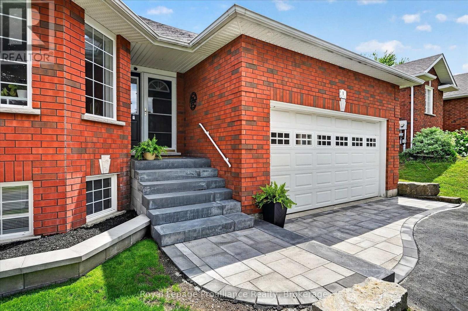 1 Fortye Gate, Peterborough, Ontario  K9K 2E7 - Photo 2 - X13556482