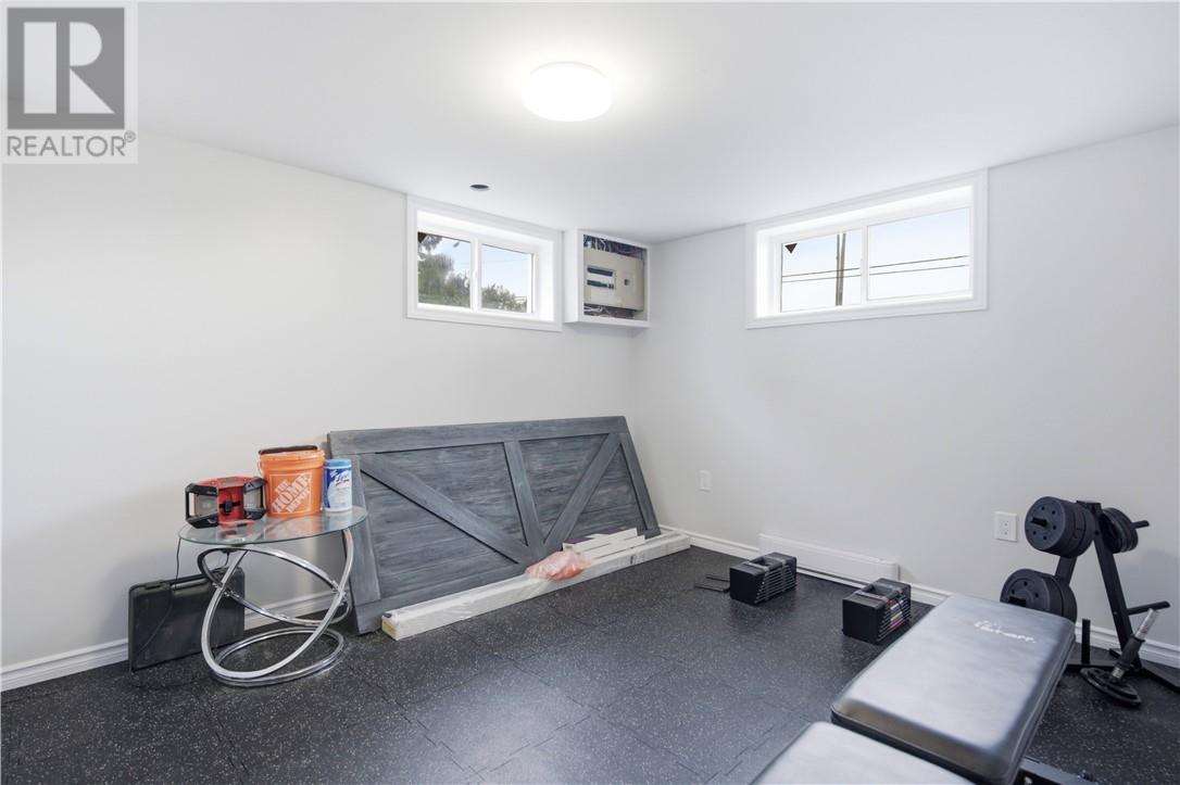 24 Laren Street, Wahnapitae, Ontario  P0M 3C0 - Photo 33 - 2129161
