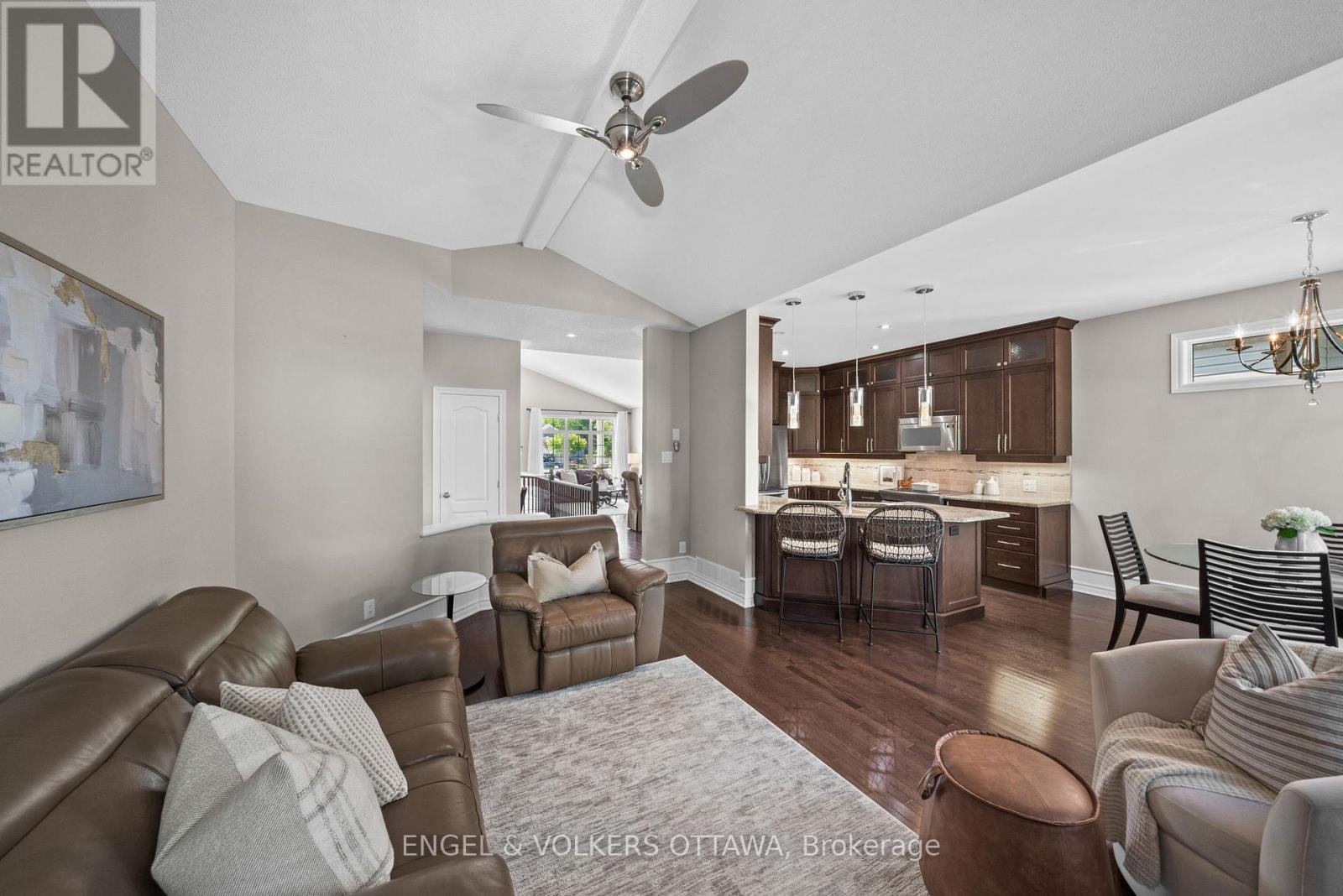 112 Equinelle Drive, North Grenville, Ontario  K0G 1J0 - Photo 13 - X13556382