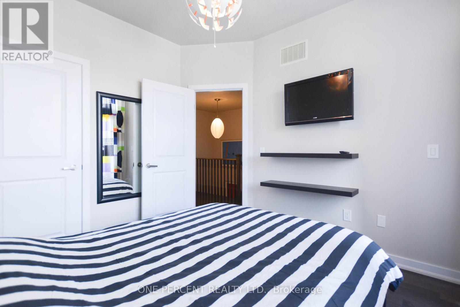 16 Denarius Crescent, Richmond Hill, Ontario  L4E 0Y9 - Photo 28 - N13556348