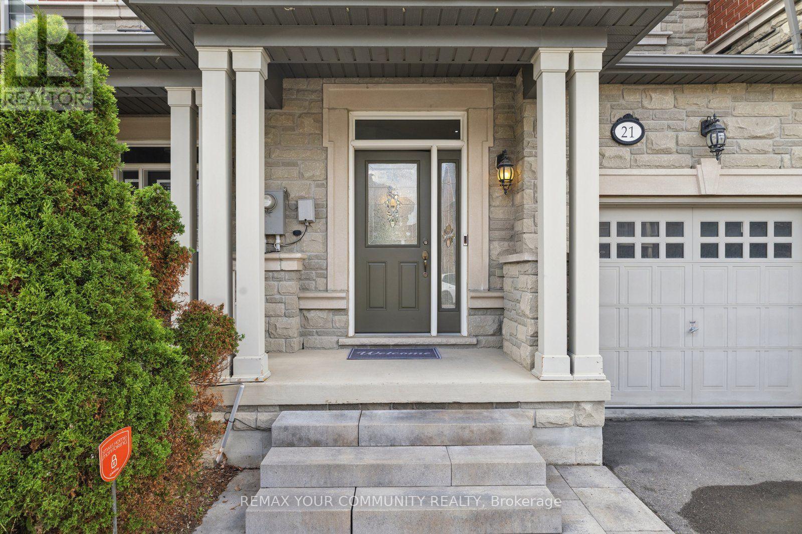 21 Warbler Avenue, Vaughan, Ontario  L6A 0X5 - Photo 3 - N13556490