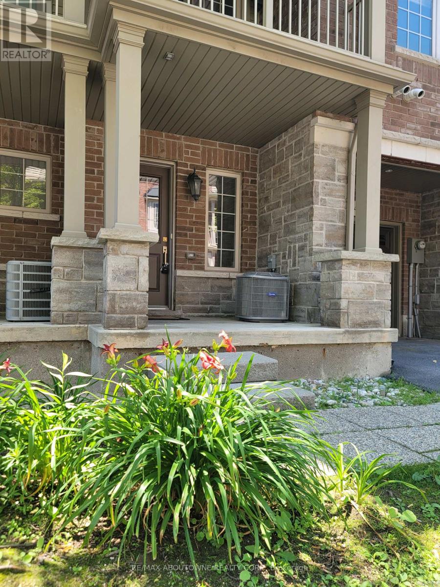 104 - 1401 Plains Road E, Burlington, Ontario  L7R 0C2 - Photo 2 - W13549554