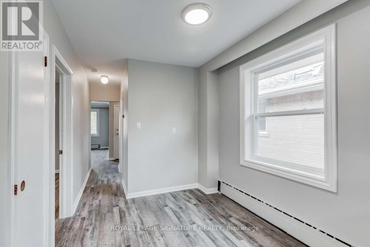 3 - 31 Elma Street, Toronto, Ontario M8V 1X9 - Photo 4 - W13556352
