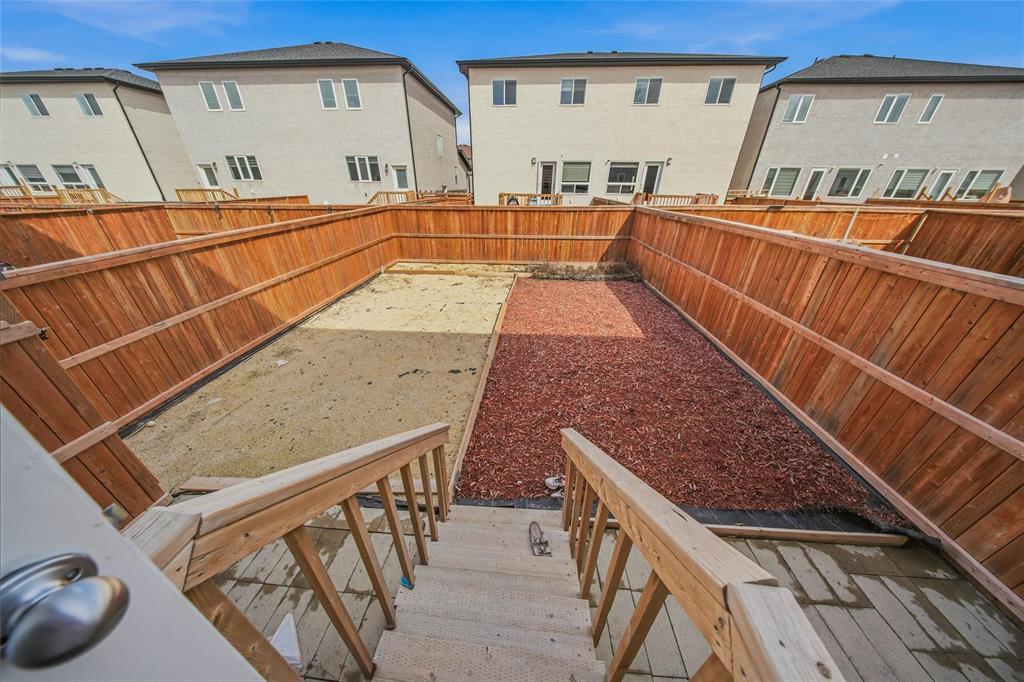 335 Old Commonwealth Path, Winnipeg, Manitoba  R2P 2X7 - Photo 27 - 202615943
