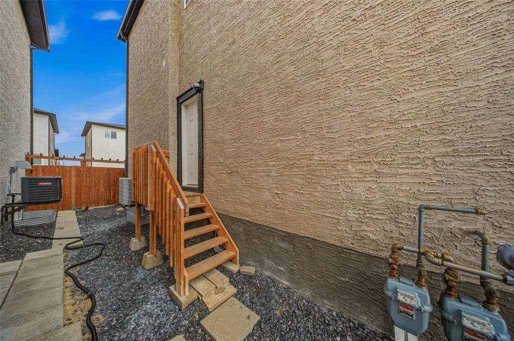 335 Old Commonwealth Path, Winnipeg, Manitoba  R2P 2X7 - Photo 29 - 202615943