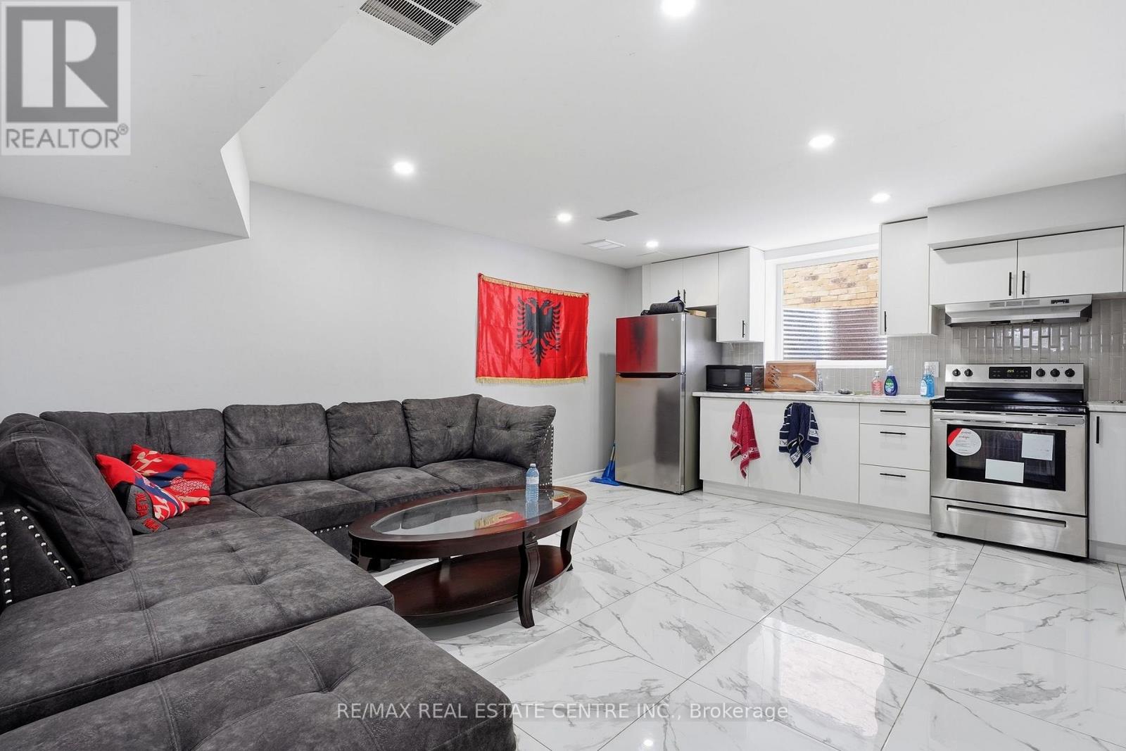 135 Watermill Street, Kitchener, Ontario  N2P 0G4 - Photo 41 - X13556478