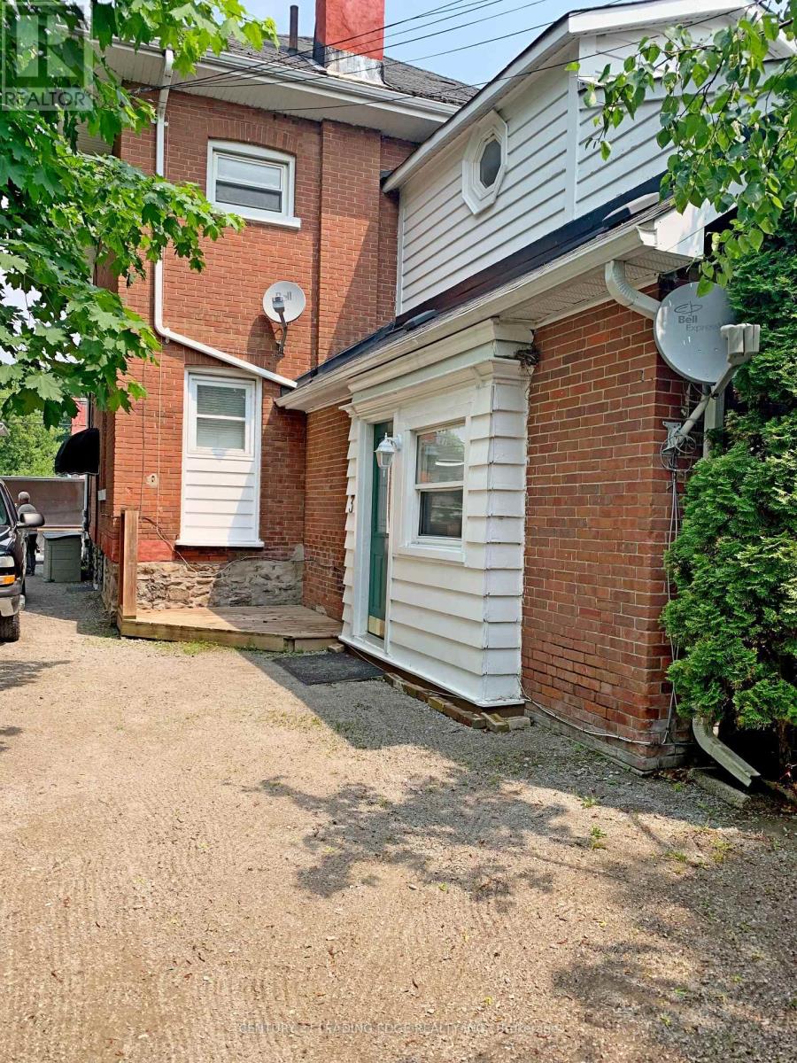 23 Queen Street, Kawartha Lakes, Ontario  K9V 1G1 - Photo 3 - X13556496