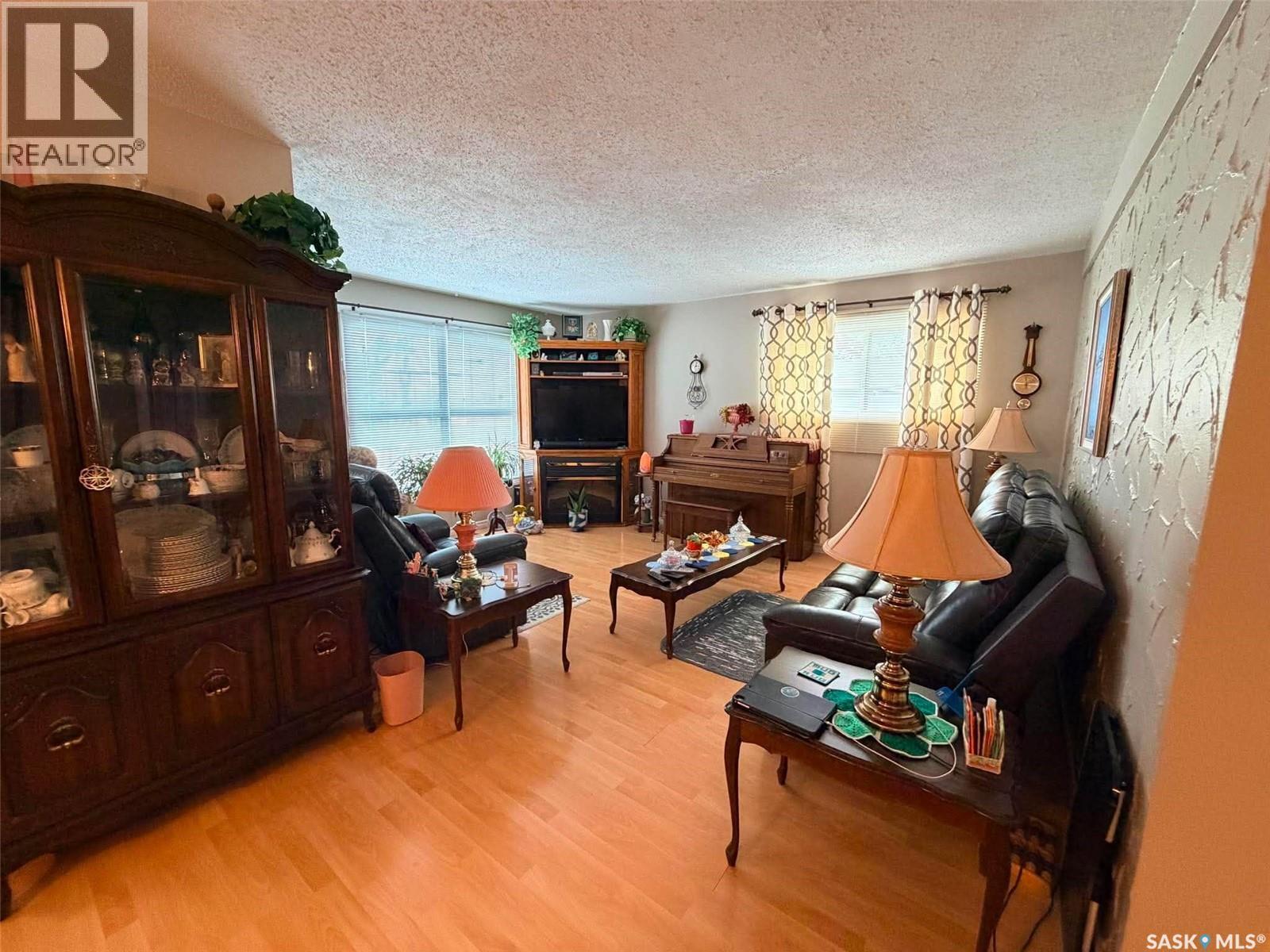 330 Coteau Street, Milestone, Saskatchewan  S0G 3L0 - Photo 3 - SK042336