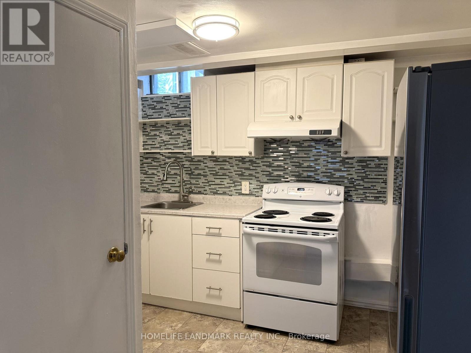 Lower - 10 Keon Place, Toronto, Ontario  M1B 3C9 - Photo 10 - E13511494
