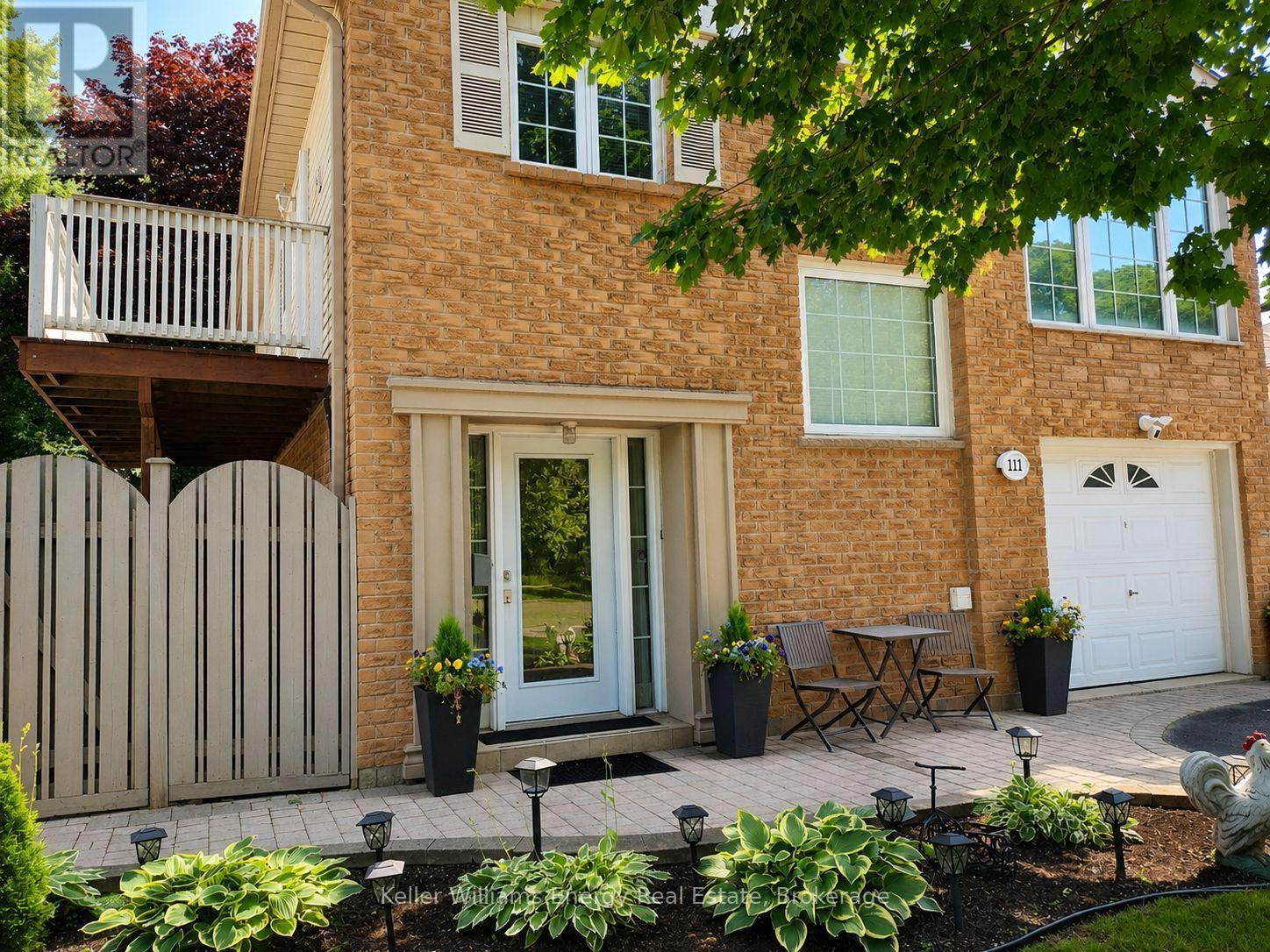 111 Limerick Street, Oshawa, Ontario  L1J 7A8 - Photo 3 - E13555078