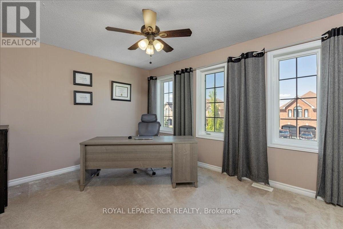 80 Versailles Crescent, Barrie (Innis-Shore), Ontario  L4M 0B7 - Photo 27 - S13556168