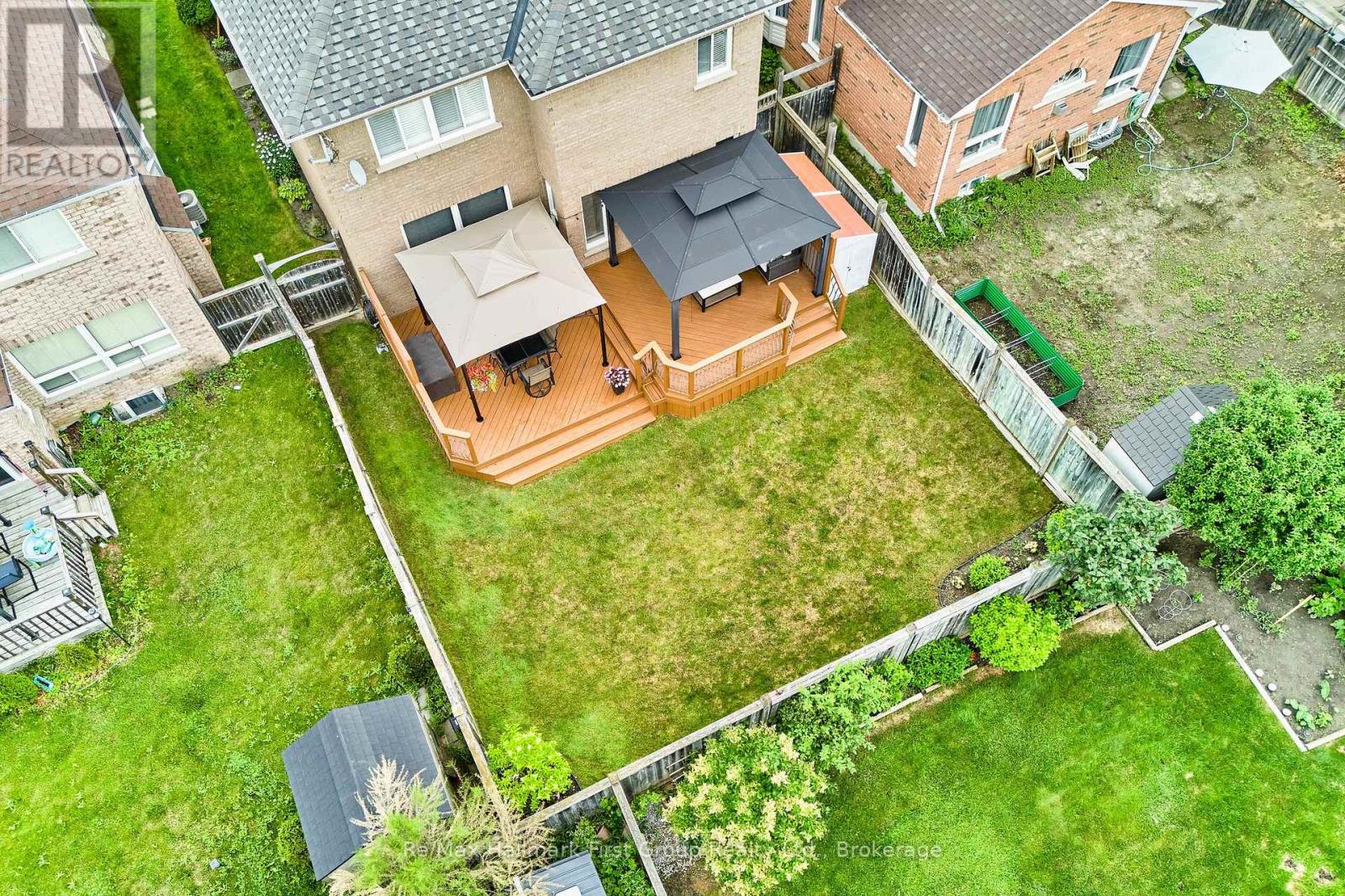 33 Carlinds Drive, Whitby, Ontario L1R 3B9 - Photo 46 - E13556784
