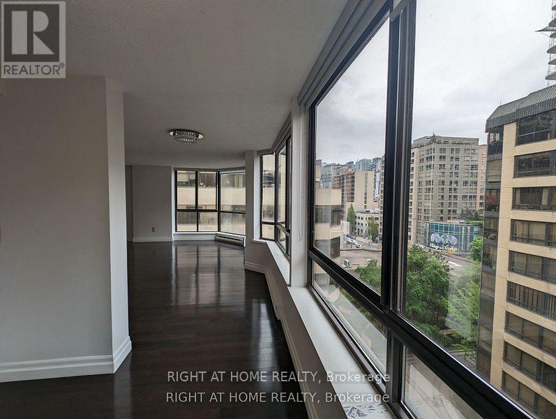 807 - 280 Simcoe Street, Toronto, Ontario  M5T 2Y5 - Photo 7 - C13556808