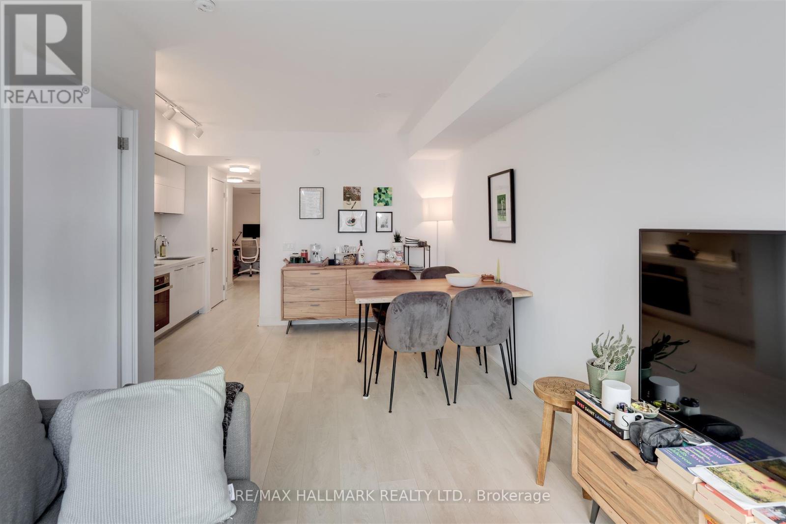 1903 - 188 Cumberland Street, Toronto, Ontario M5R 0B6 - Photo 3 - C13556870