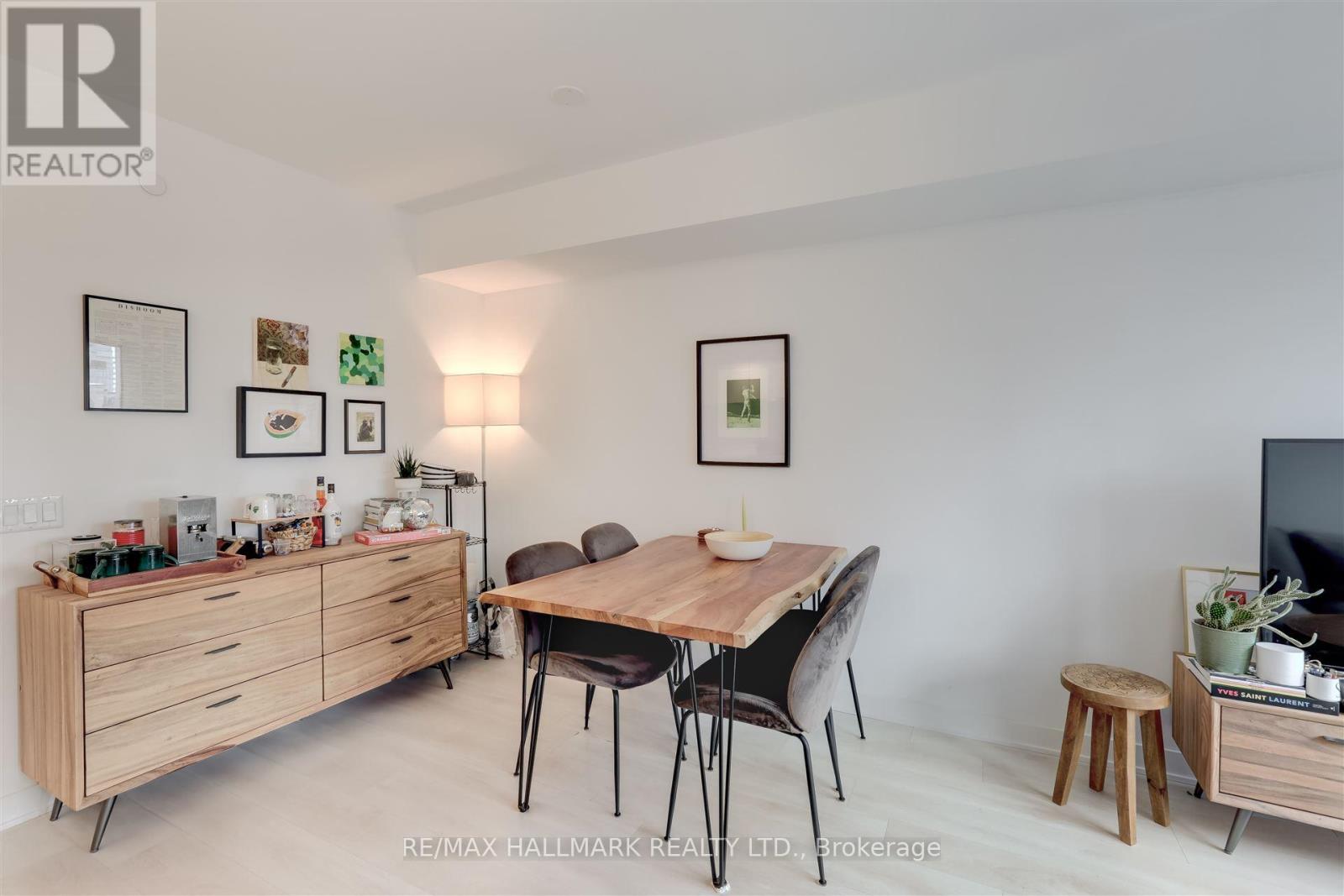 1903 - 188 Cumberland Street, Toronto, Ontario M5R 0B6 - Photo 4 - C13556870