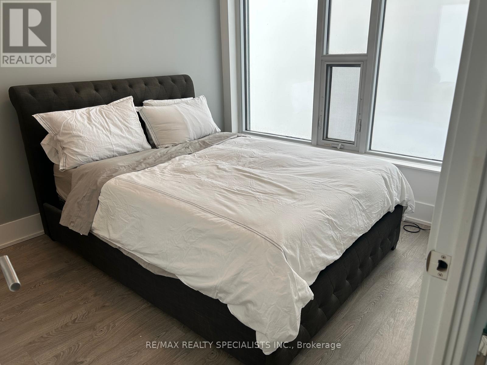 6001 - 10 York Street, Toronto, Ontario M5J 0E1 - Photo 11 - C13556878