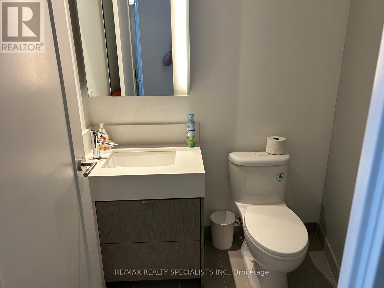 6001 - 10 York Street, Toronto, Ontario M5J 0E1 - Photo 13 - C13556878