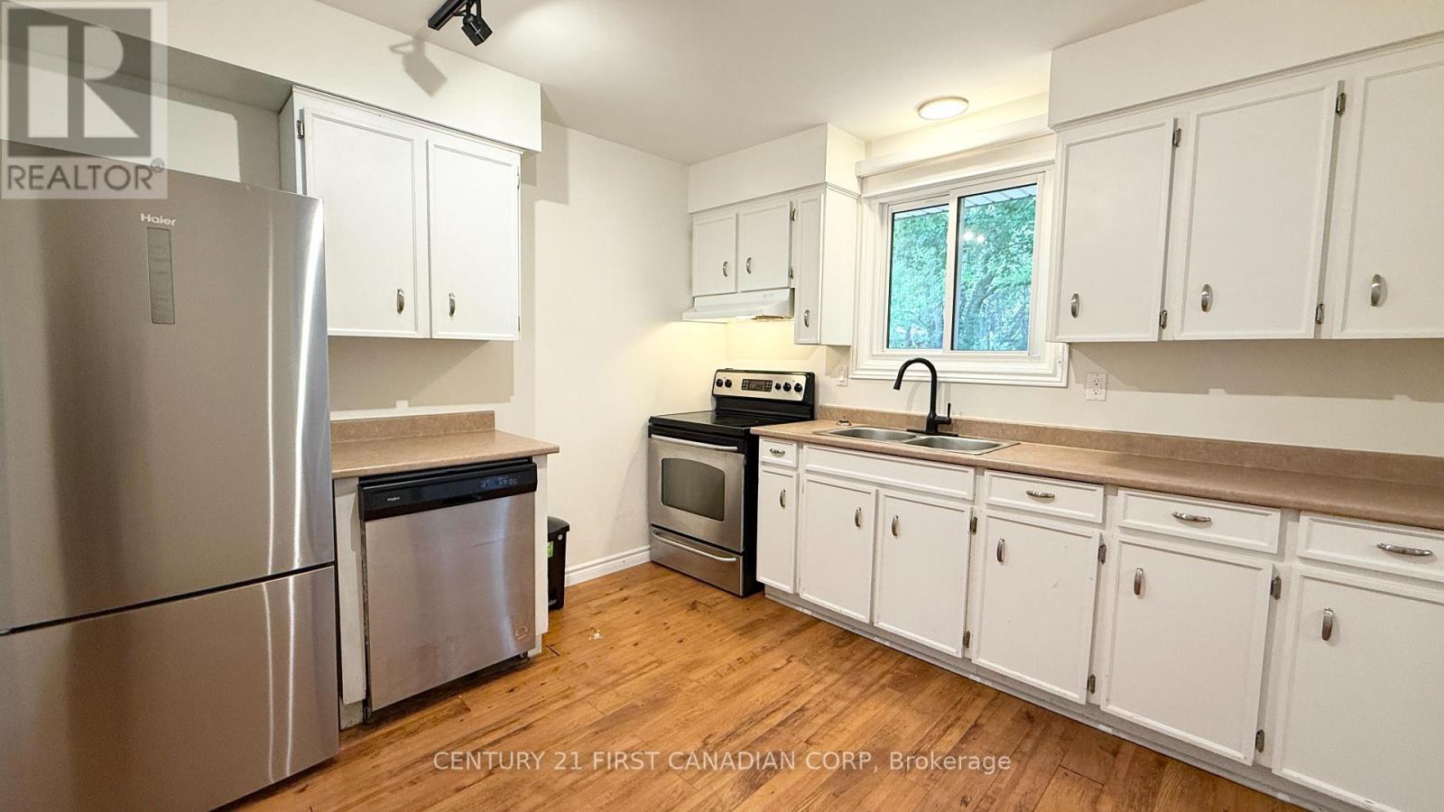 Upper - 453 Castlegrove Boulevard, London North, Ontario  N6G 1K9 - Photo 11 - X13556714